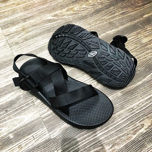 Dép Xăng Đan Nam Chaco Đế Thơm D70