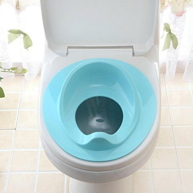 [HCM]MIẾNG LÓT THU NHỎ BỒN CẦU CHO BÉ
