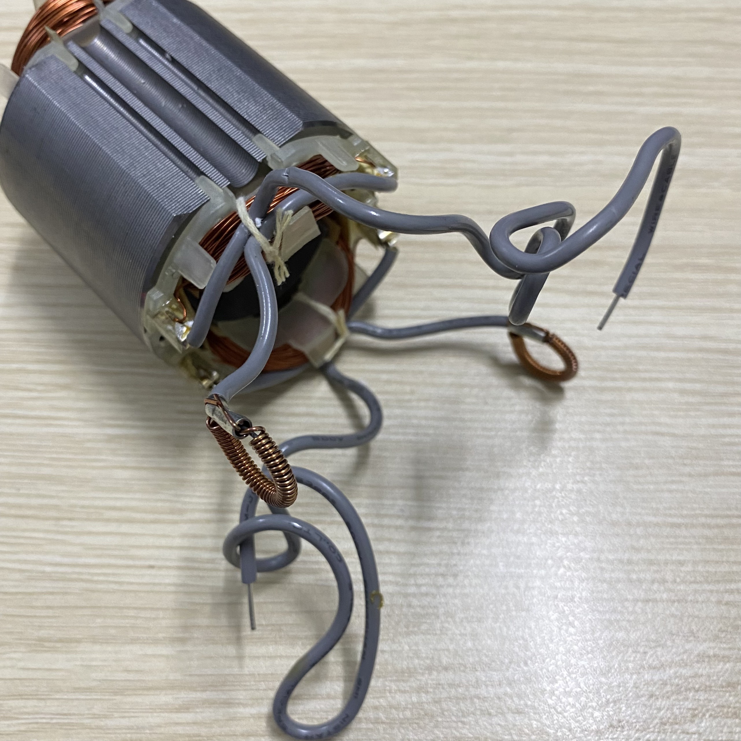 Cuộn stator bào Makita 1900 MT190 MT191 dùng chung - (Cuộn điện - pin máy bào Makita 1900)