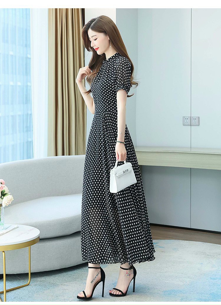 ĐẦM MAXI BI CỔ TRỤ XẾP LI - YB211101