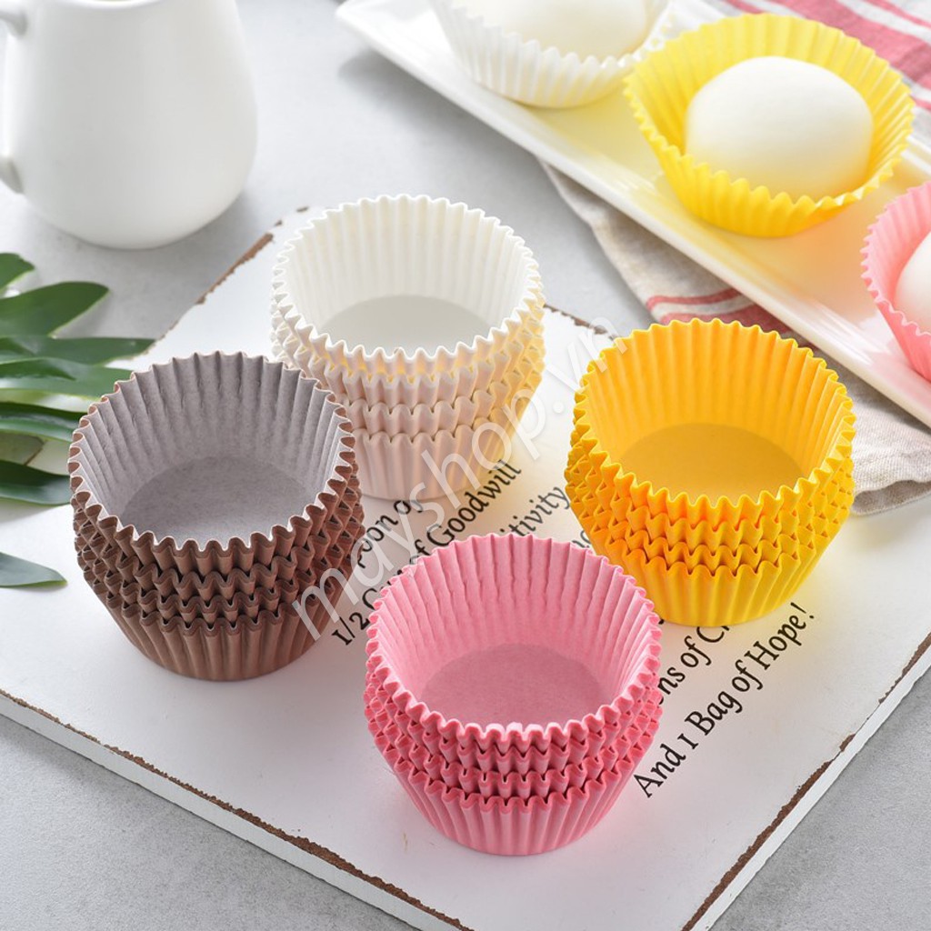 Cupcake mềm nguyên lốc