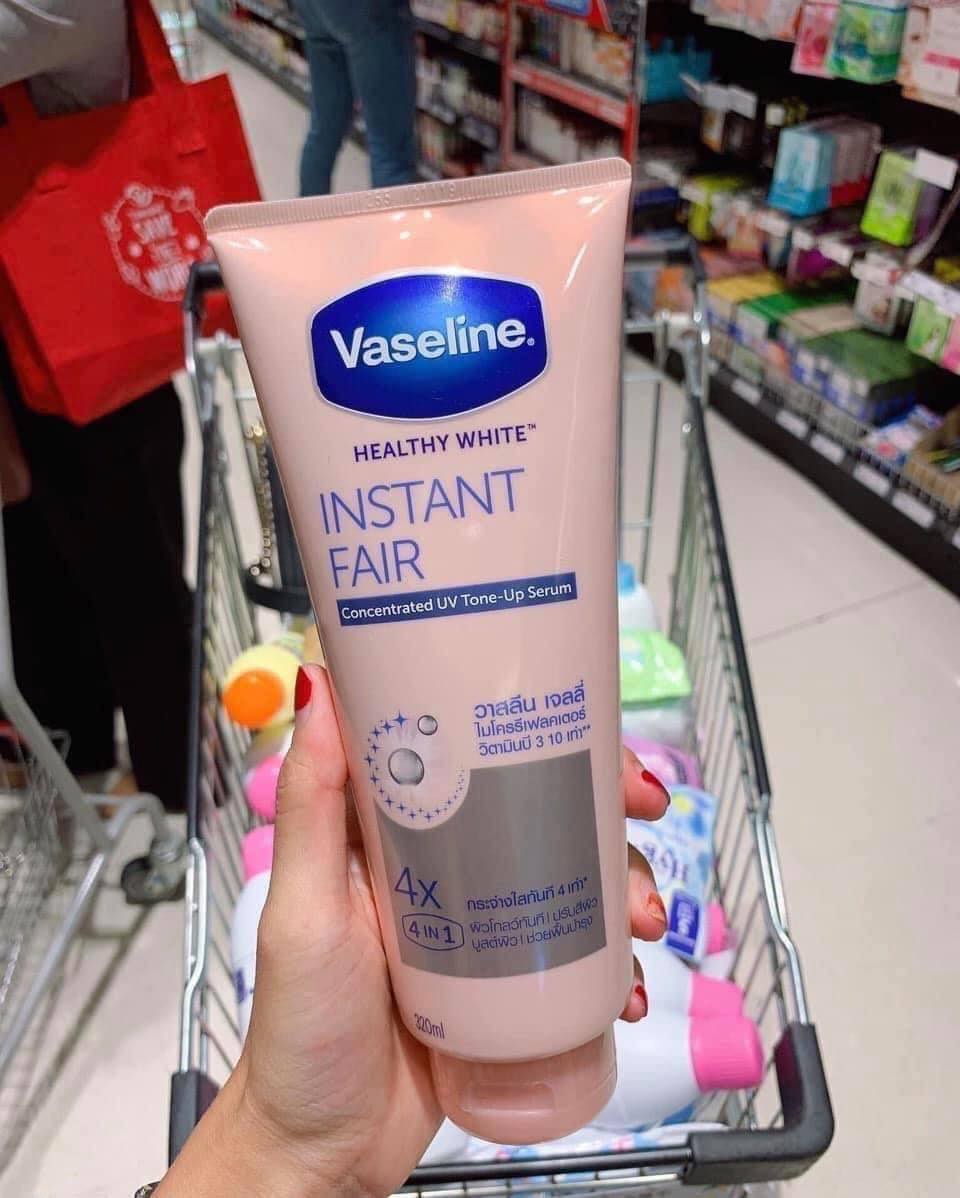 (Bill Thái)Kem Dưỡng Trắng Body Vaseline 4x Thái Lan