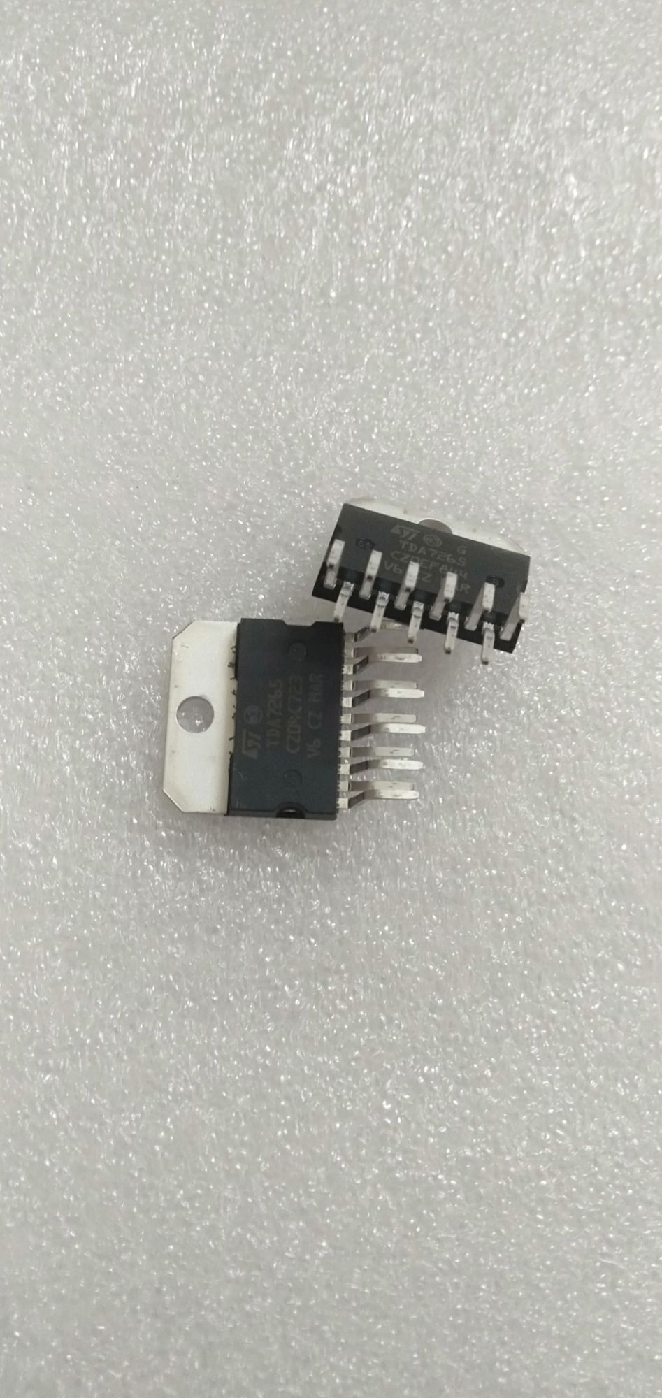 IC Công suất TDA7265