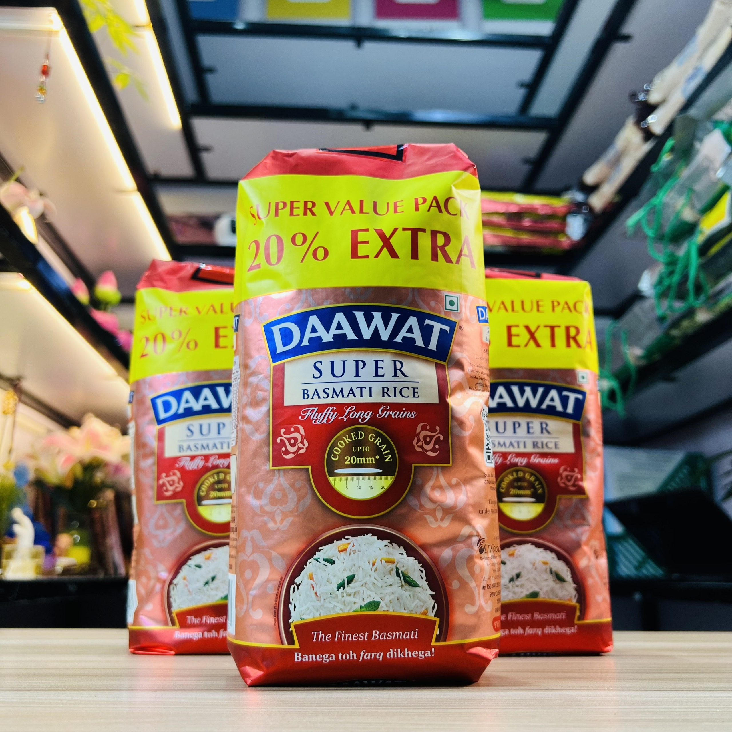 Gạo Ấn Độ hạt dài DAAWAT Super Basmati Rice 1kg