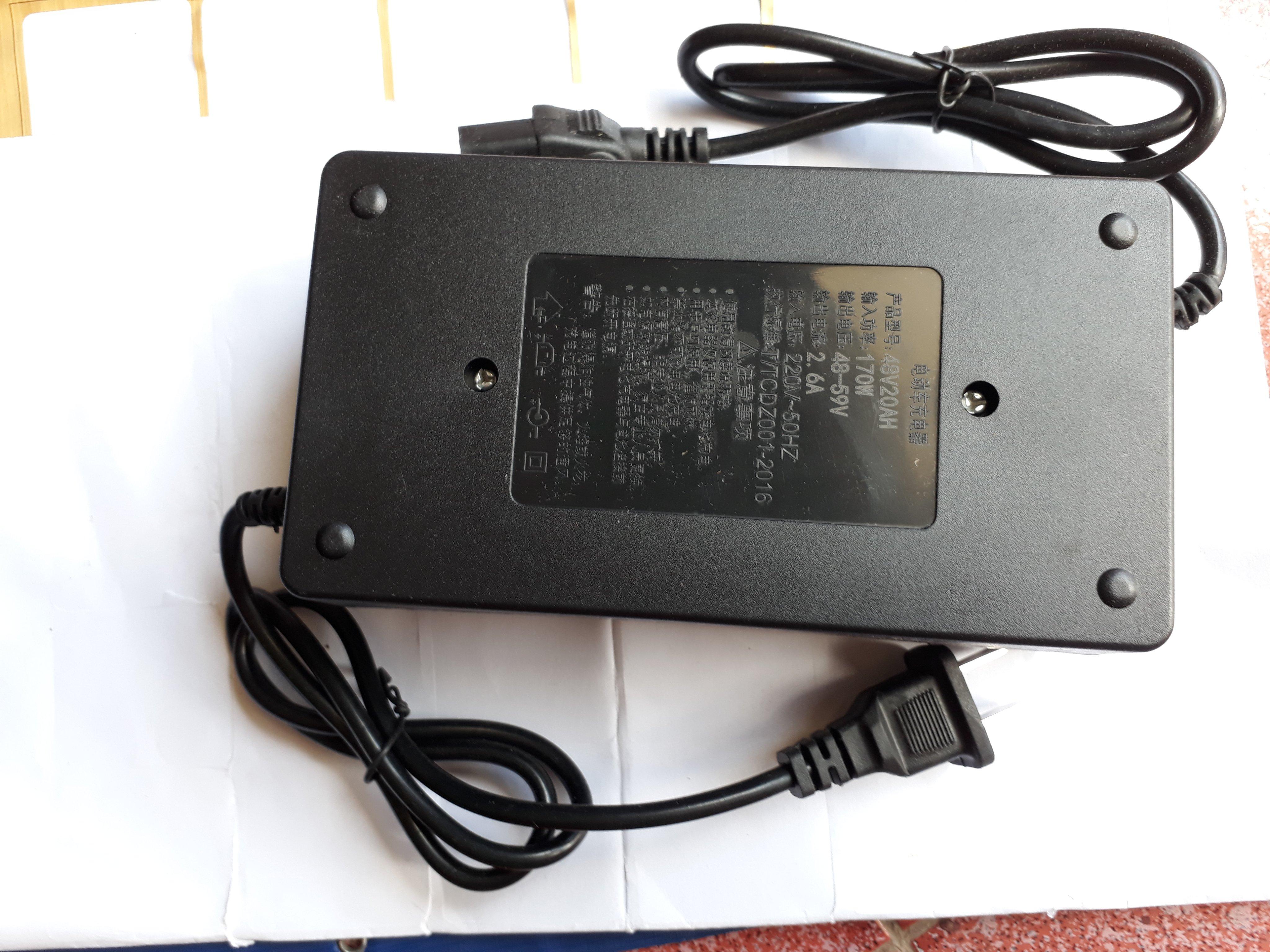 Sạc xe đạp điện 48V 20Ah