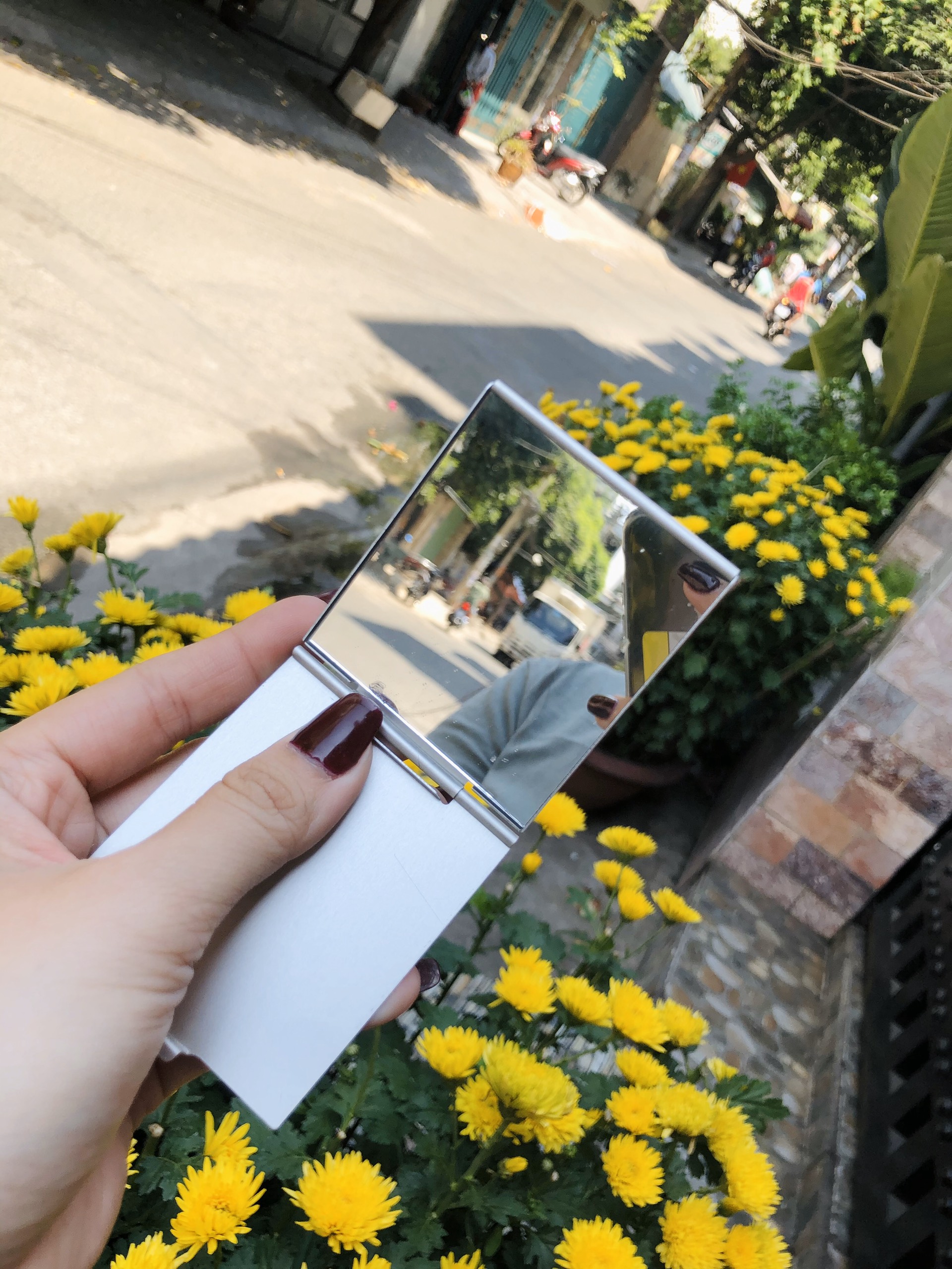 [HCM]Gương Mini Bỏ Túi Axemen
