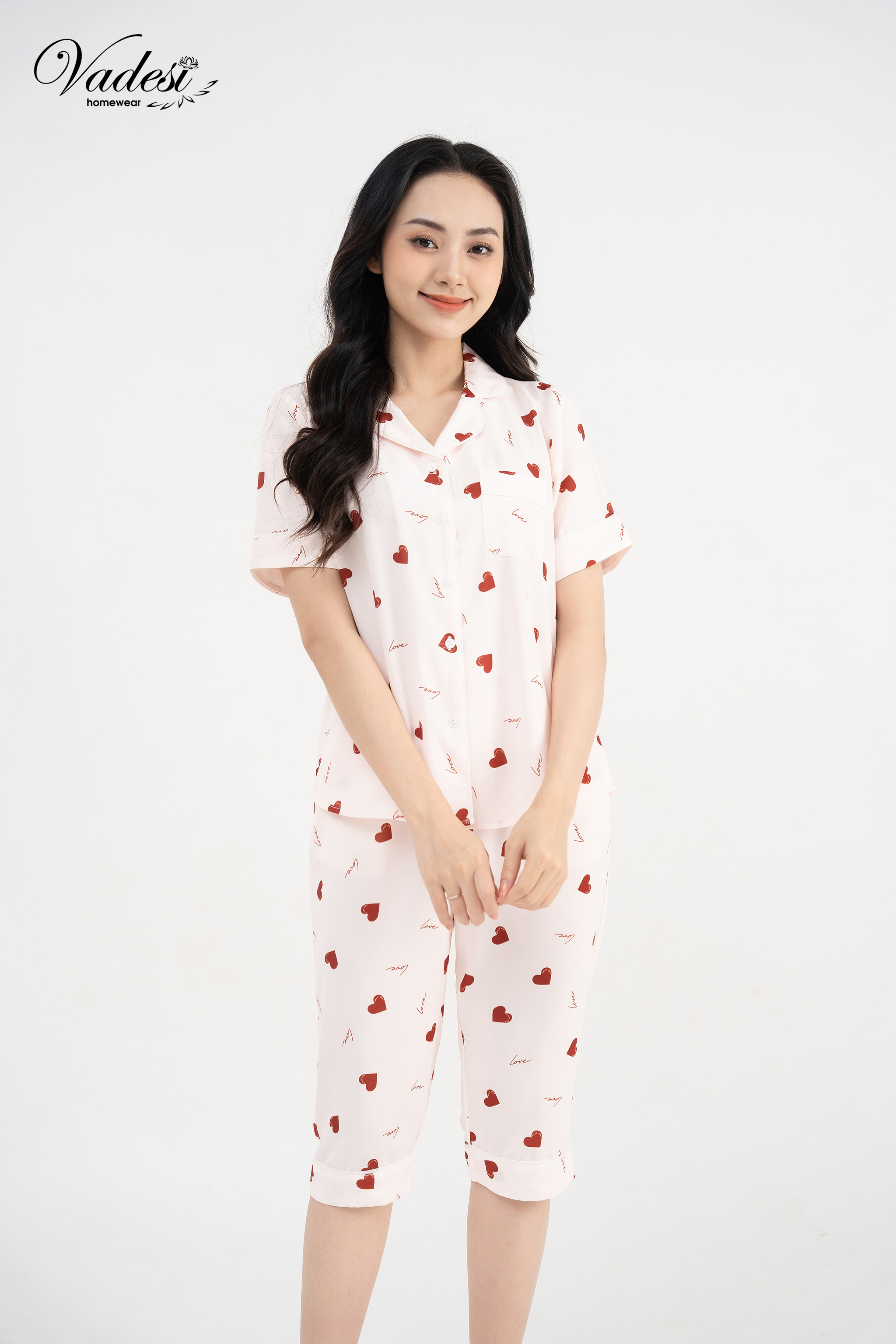 Bộ Pijama quần lửng áo cộc chất liệu lụa cao cấp mát mềm