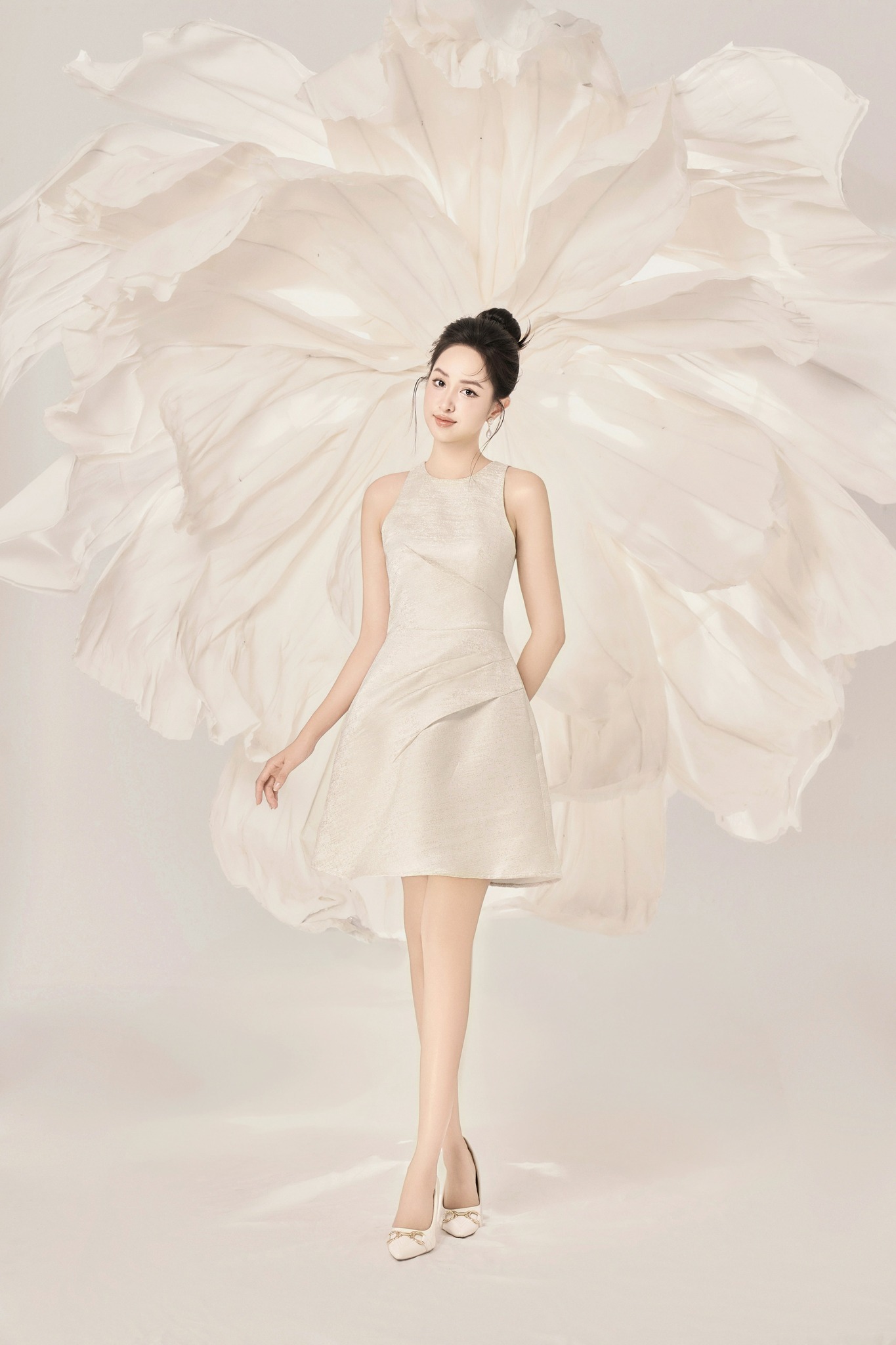 Voucher siêu sale 15% OLV - Đầm Eileen Dress