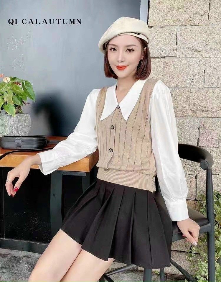 Áo len ghi lê pha sơ mi sọc