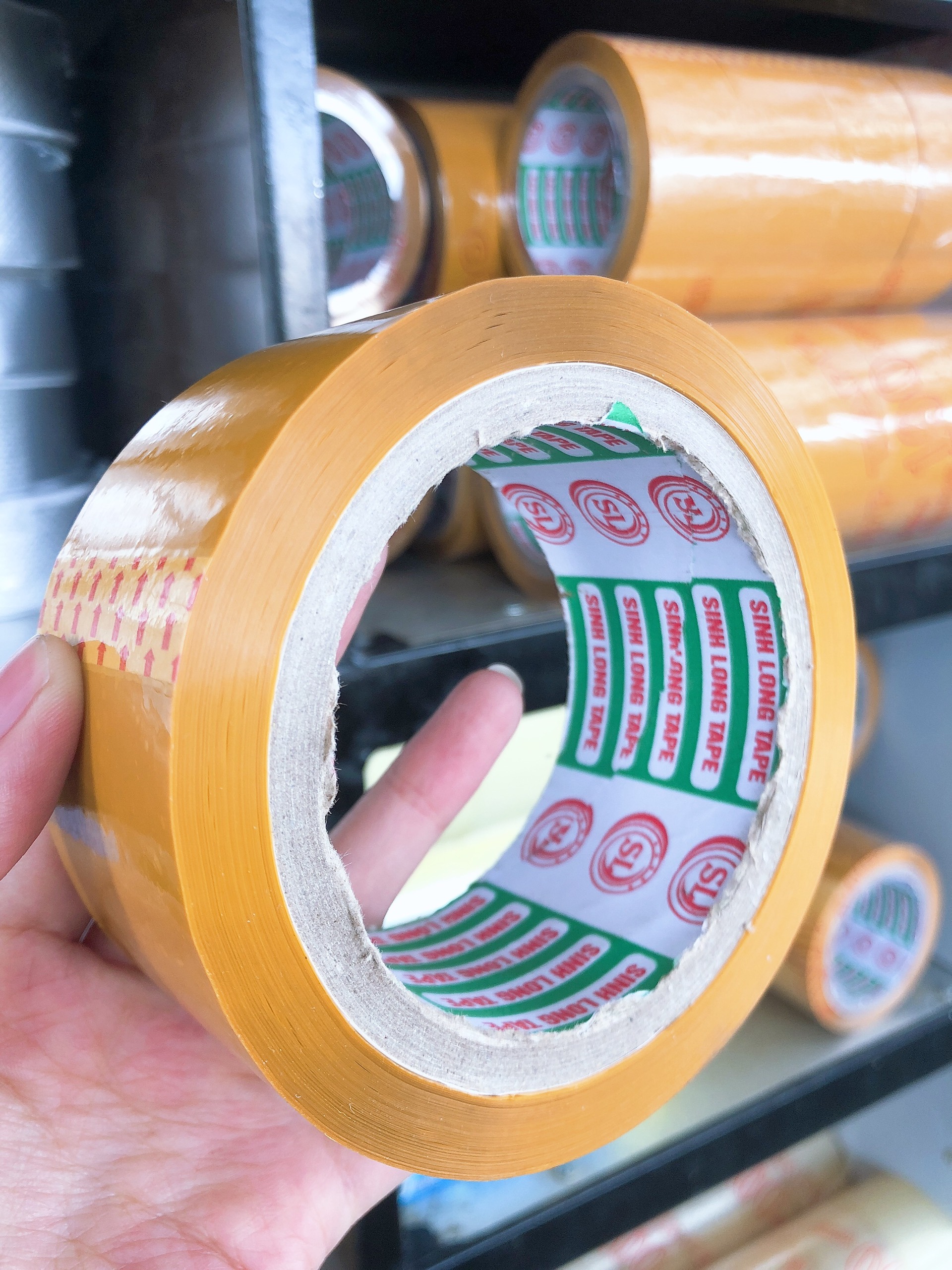 BĂNG KEO DÁN, Băng keo trong 100 yard, 200 yard,  băng keo đục, băng keo 2 mặt, băng keo giấy, băng keo, băng keo trong, băng dính, băng dính 2 mặt, băng dính giấy, bang keo băng keo giấy, băng keo siêu dính, bang keo