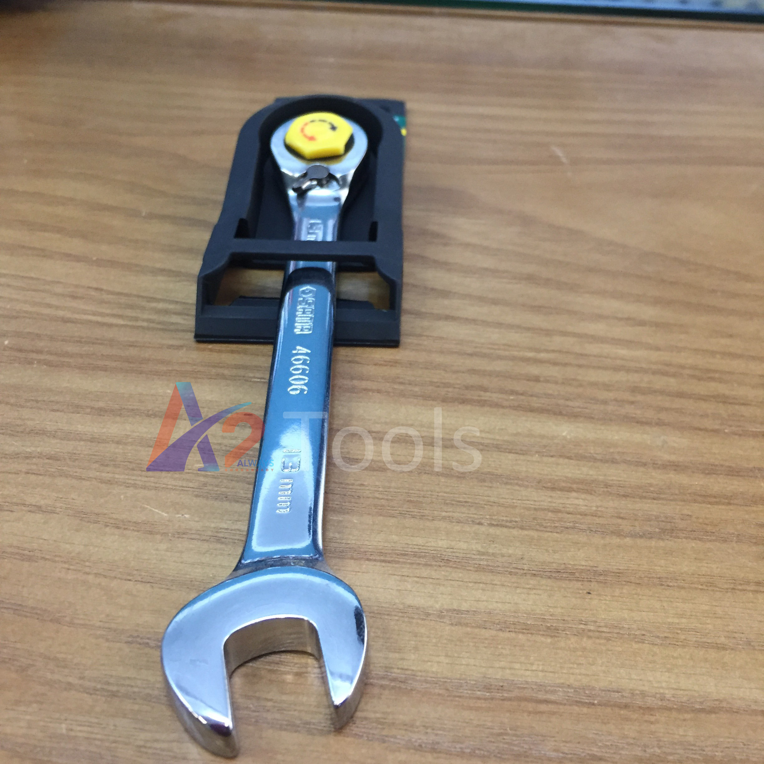 Cờ lê vòng miệng tự động đảo chiều sata 13mm 46606