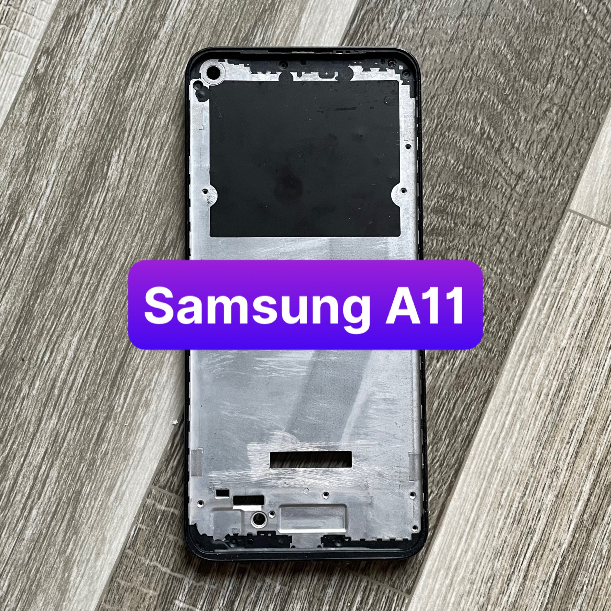 xương máy / sườn lắp màn samsung A11
