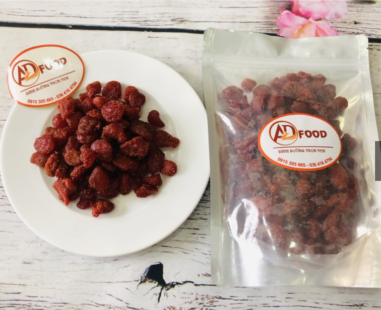 500g quả dâu tây Đà Lạt sấy dẻo