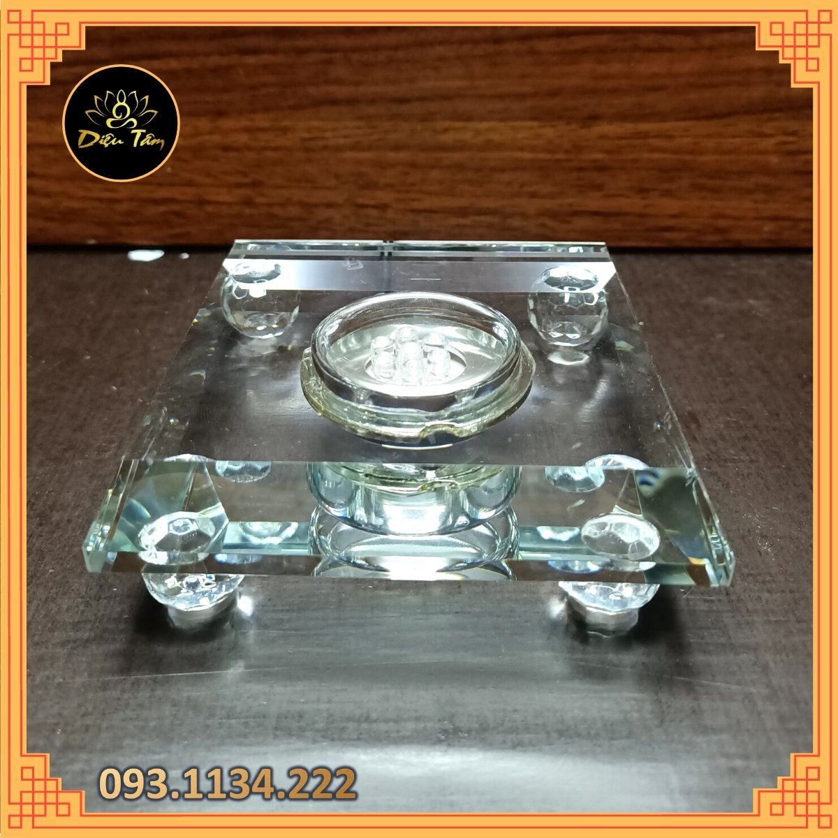 Đế đèn led pha lê đổi 7 màu làm sáng tượng trang trí đồ thờ cúng phong thủy