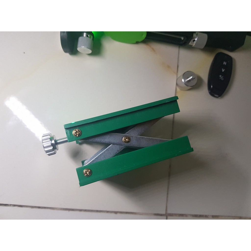 Máy Cân Nước  12 Tia Xanh  Hitachl– Nhập Khẩu