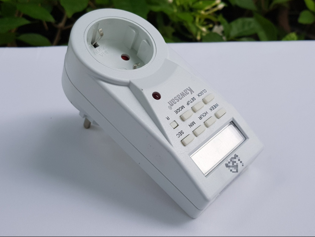 Ổ cắm hẹn giờ điện tử KW-TGE2E