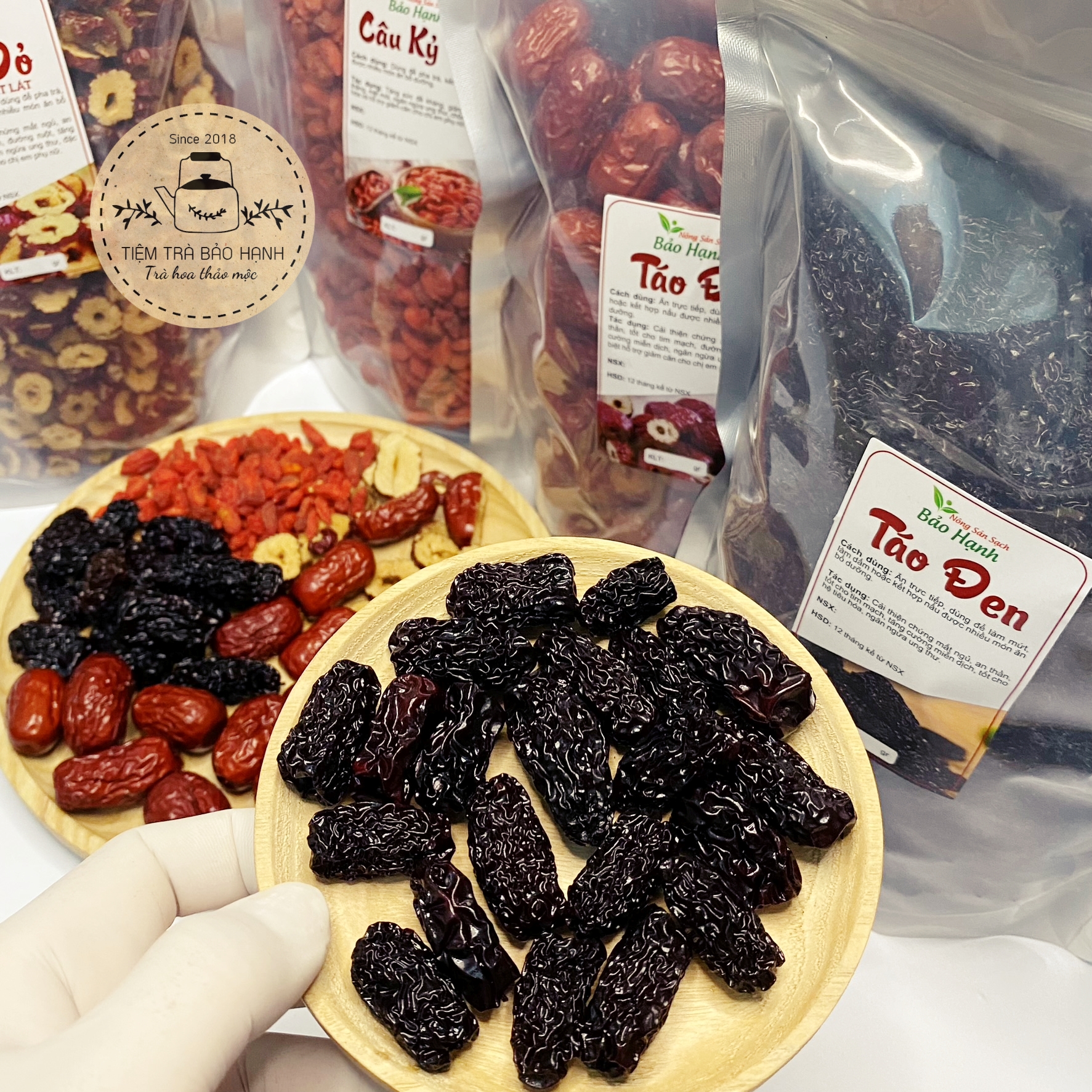 Táo đen (tàu tàu đen) 1kg hàng loại 1