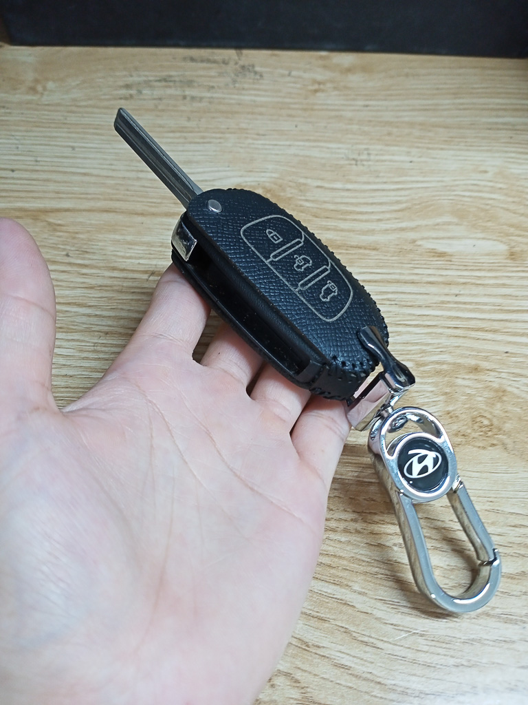 Bao da chìa khoá Hyundai Solati