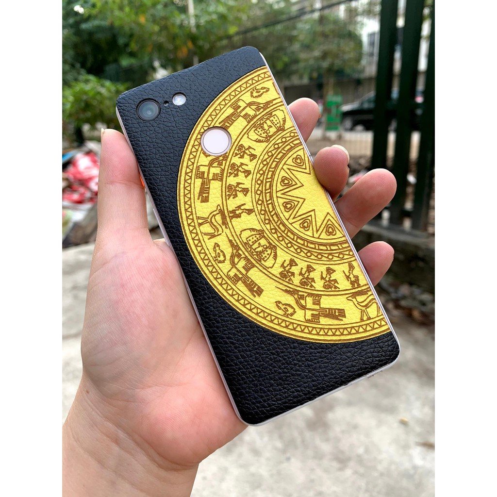 Dán da lưng Google Pixel 3 khắc hình trống đồng