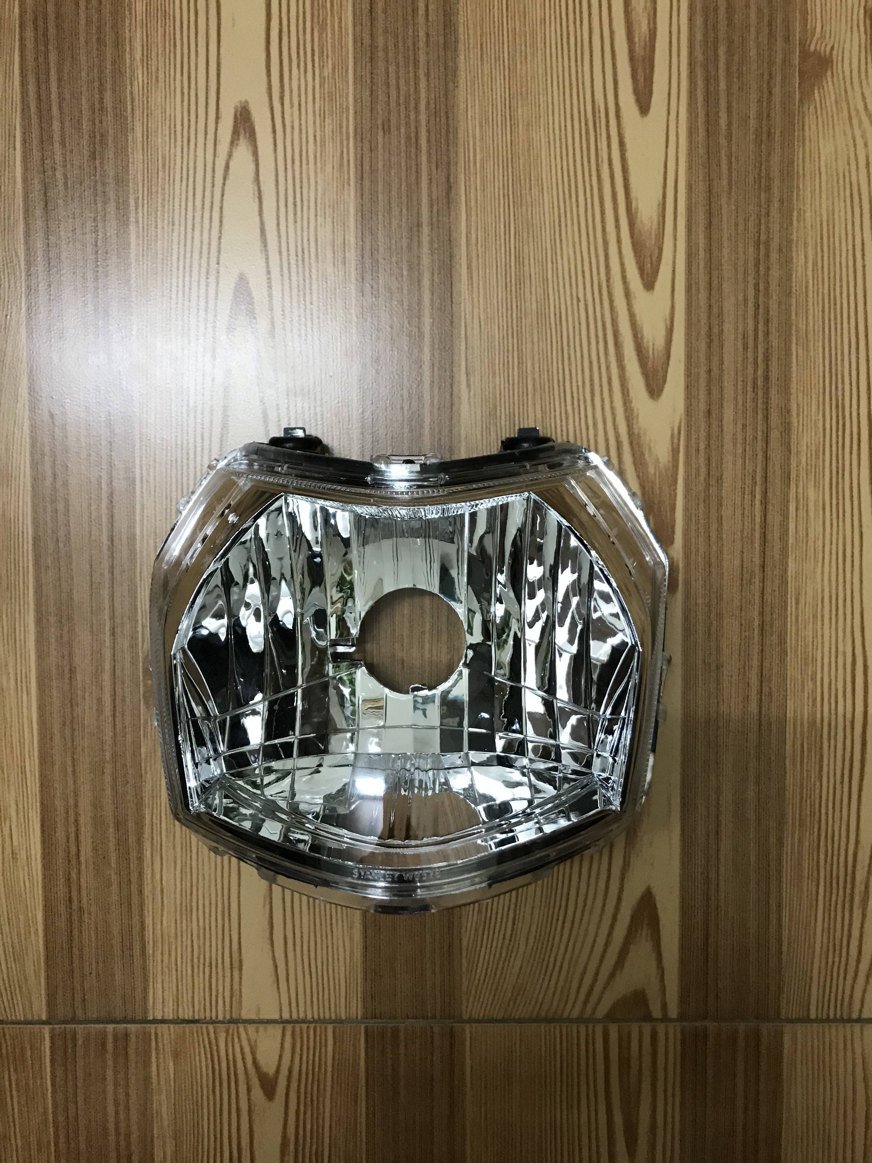 [HCM]Pha đèn Sirius FI - tặng phe sắt và chụp mũ