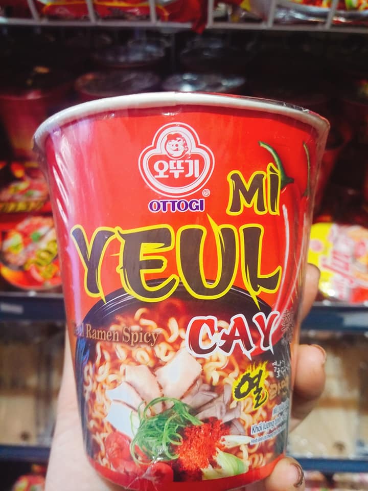 1 Thùng Mì ly ăn liền - Mì Ly Yeul cay 62g