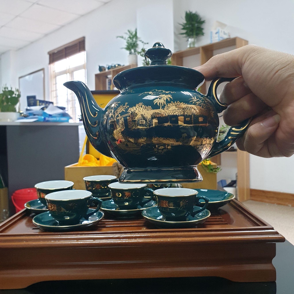 Jiuyumei-class bowl and tea set