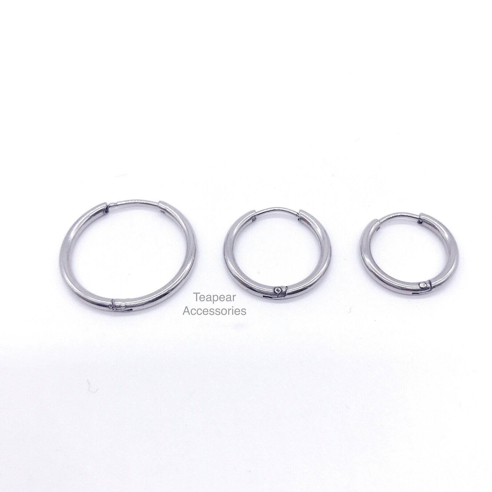 [HCM]KHUYÊN TAI TRÒN BASIC INOX DÀY 2mm