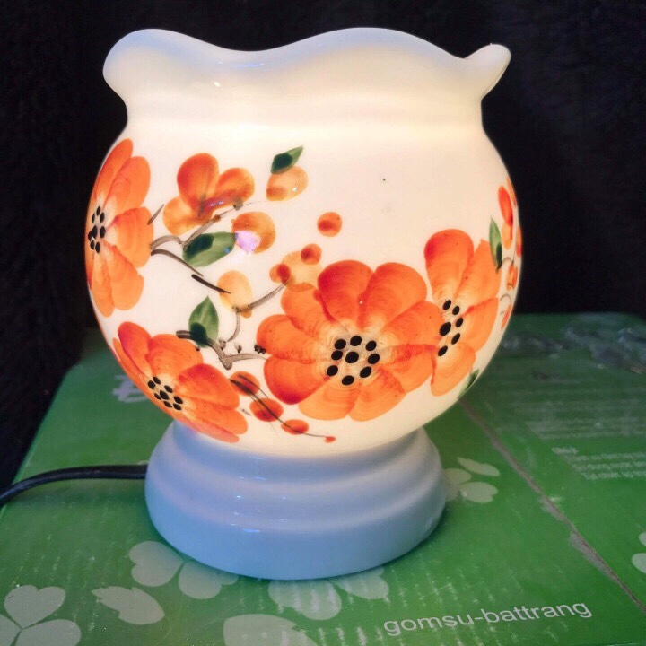 Đèn xông tinh dầu Bát Tràng size 15x10cm