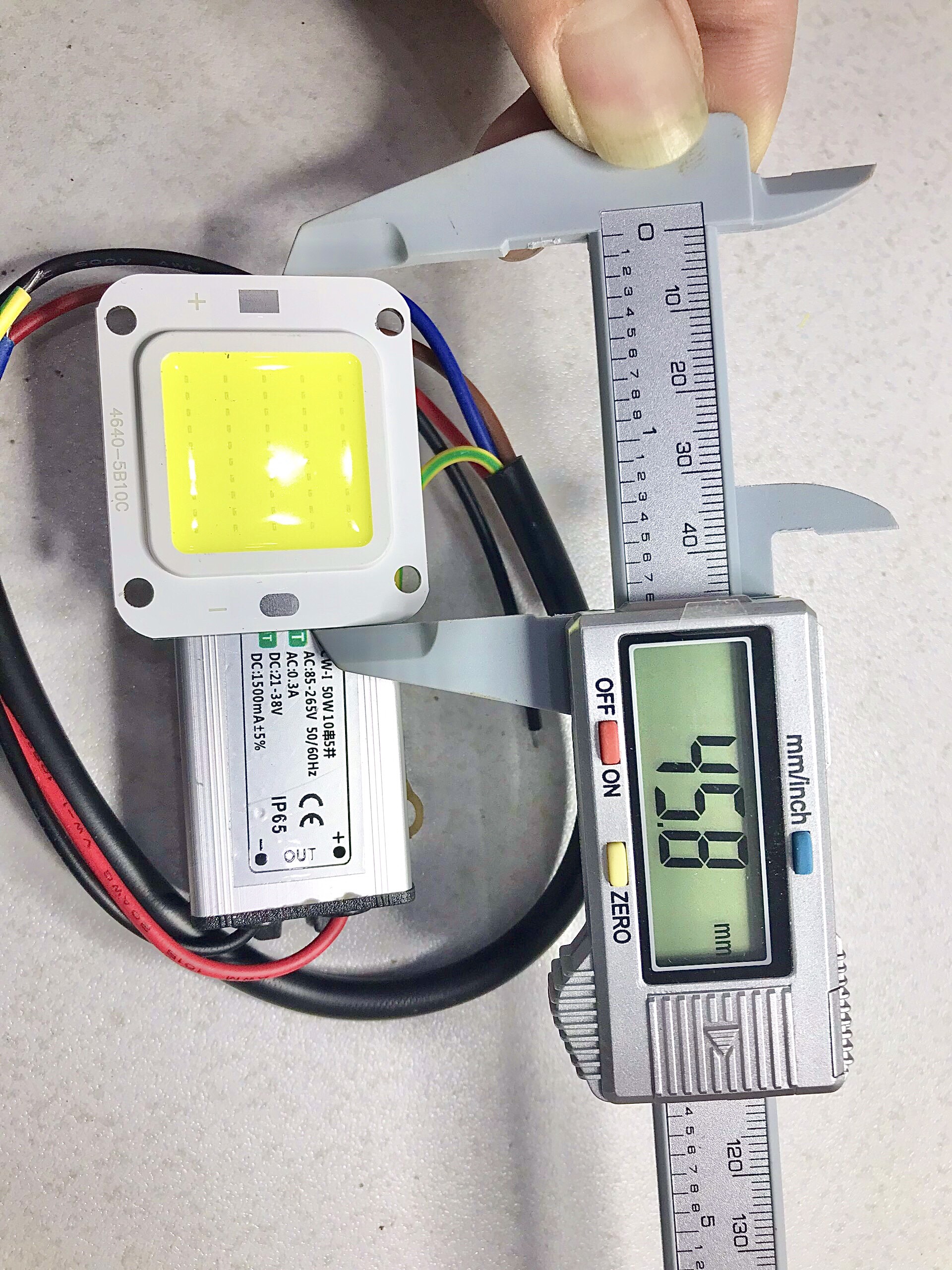 Nguồn(driver),chip led 50w 100W ( Ánh sáng trắng )