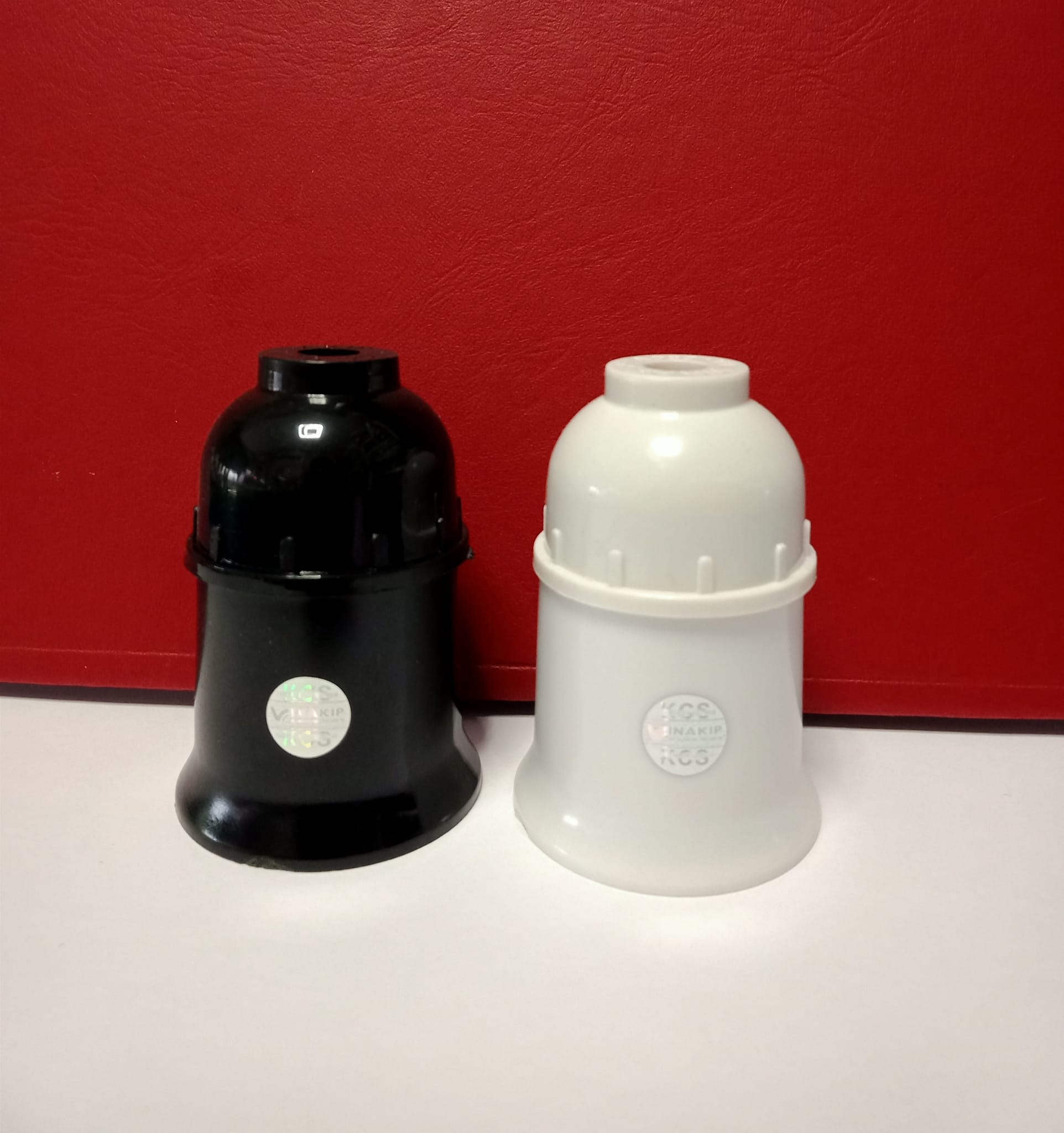 Đui đèn E27 đuôi xoáy 27mm treo thả
