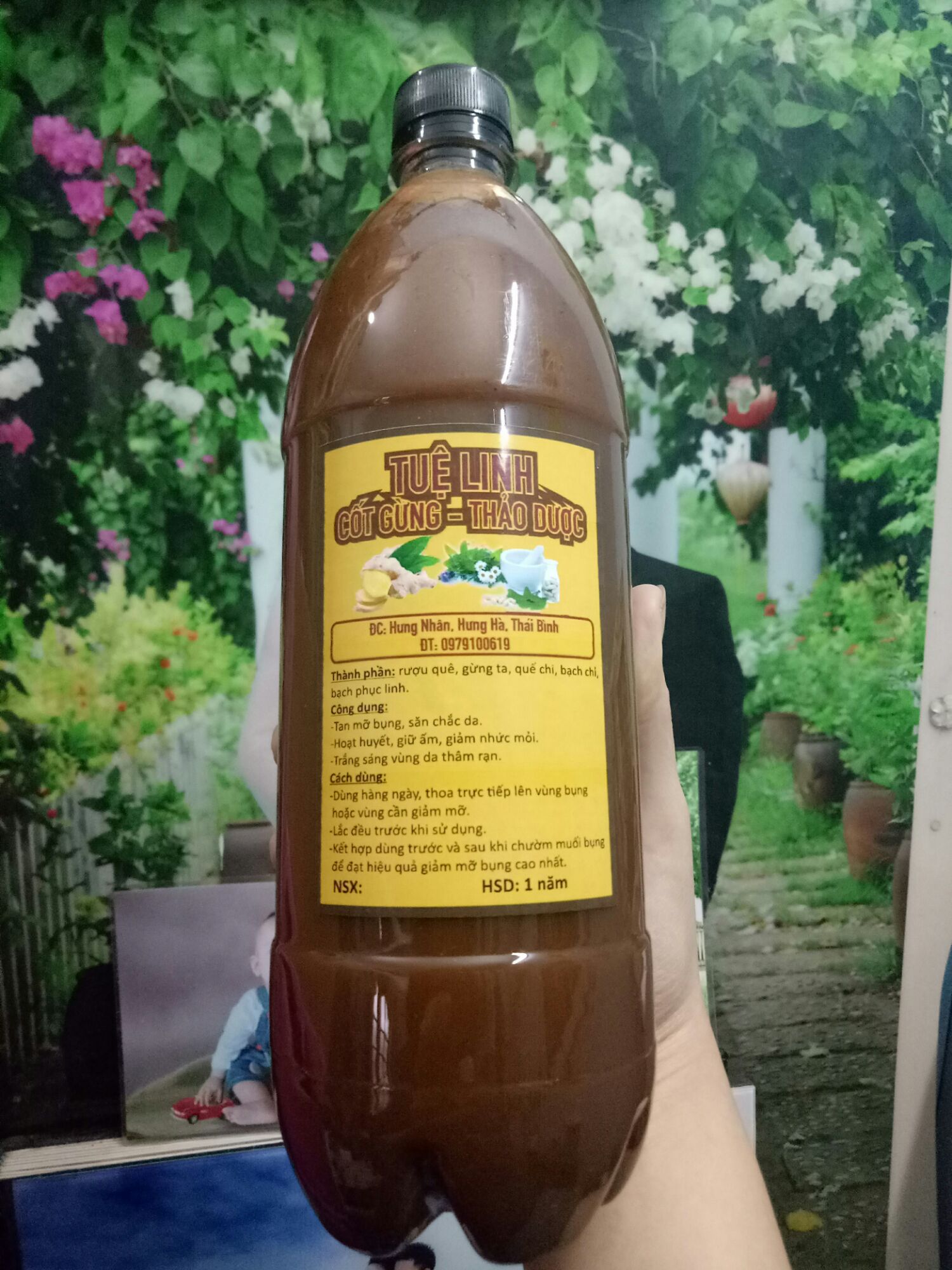 Cốt gừng thảo dược thoa body (gừng, quế, địa liền)