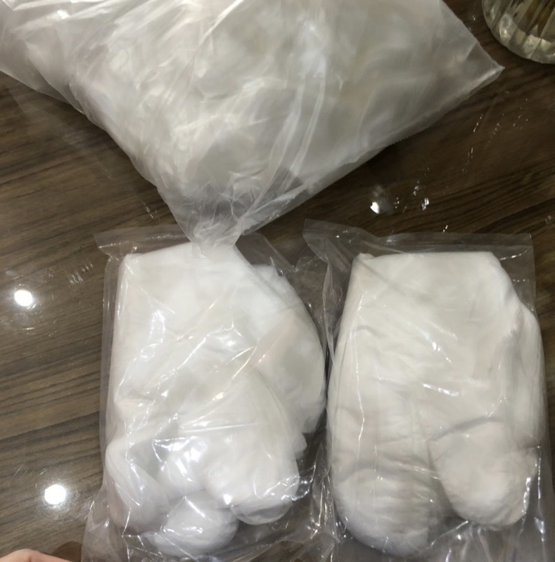 1kg găng tay nilon chất dai dày dặn (khoảng 630 cái)
