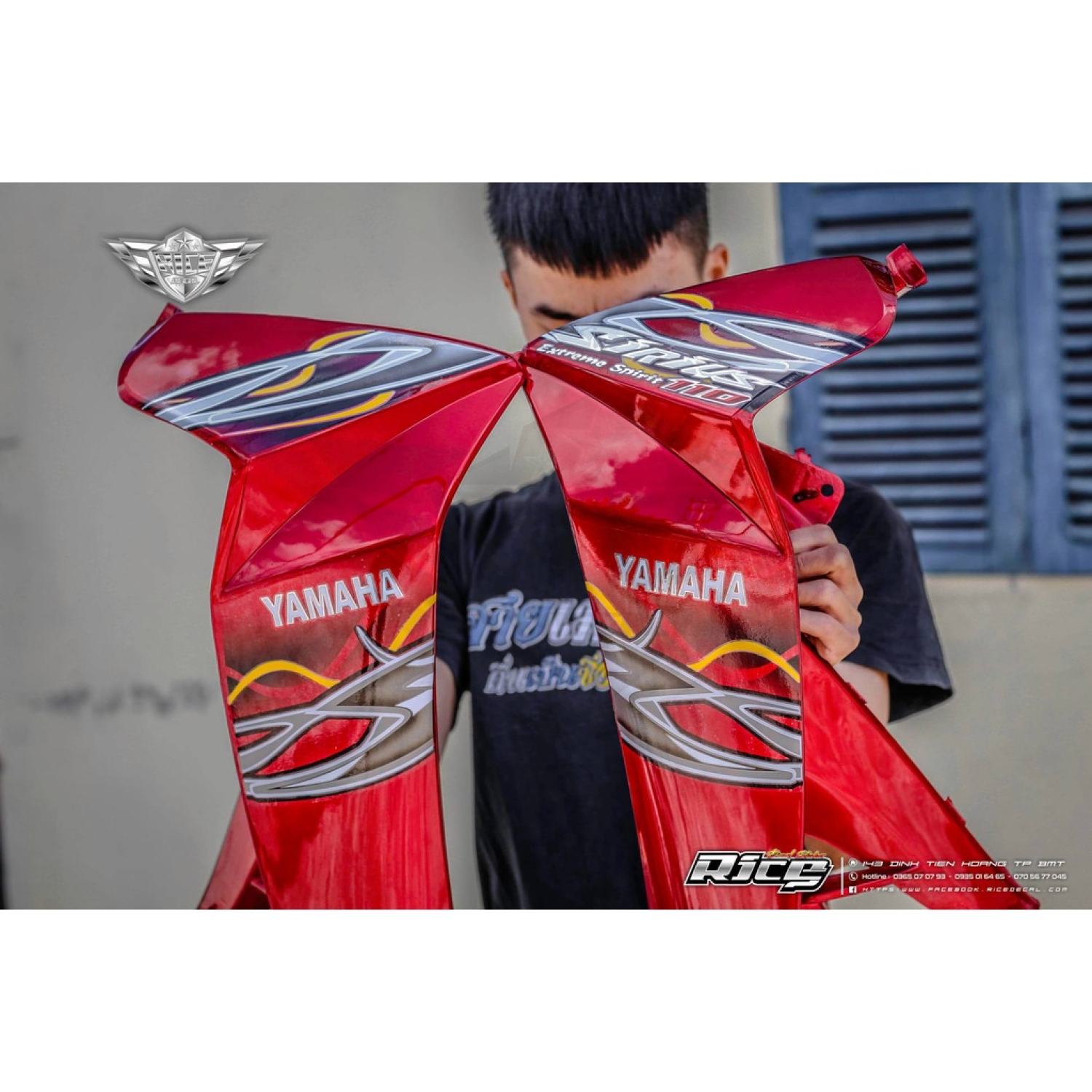Tem Sirius Đỏ candy Sau đen S thái Dây thừng ( Tem in thường mẫu rice decal gốc )