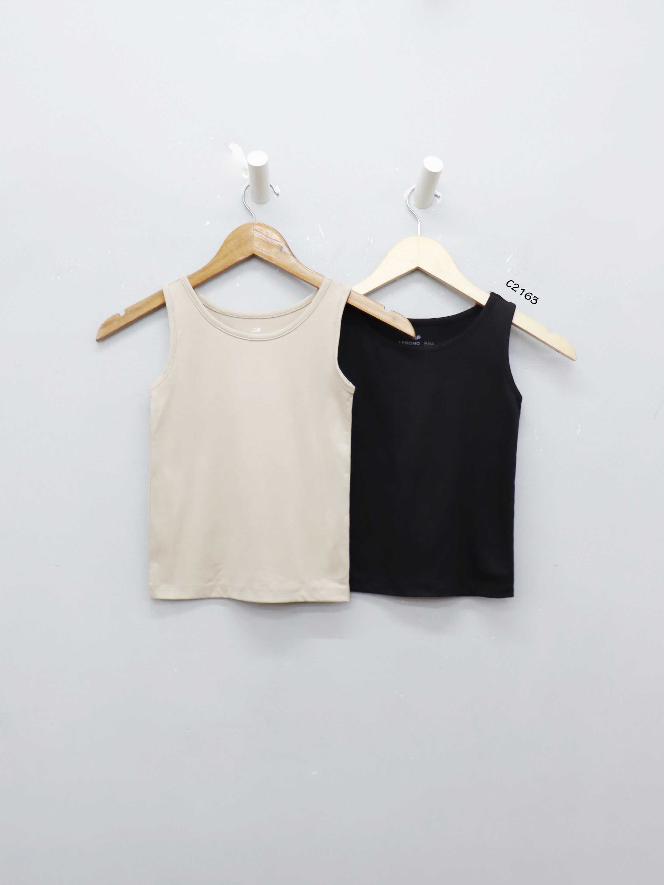 C2163 - Áo thun ba lỗ Arb0no Bra trơn