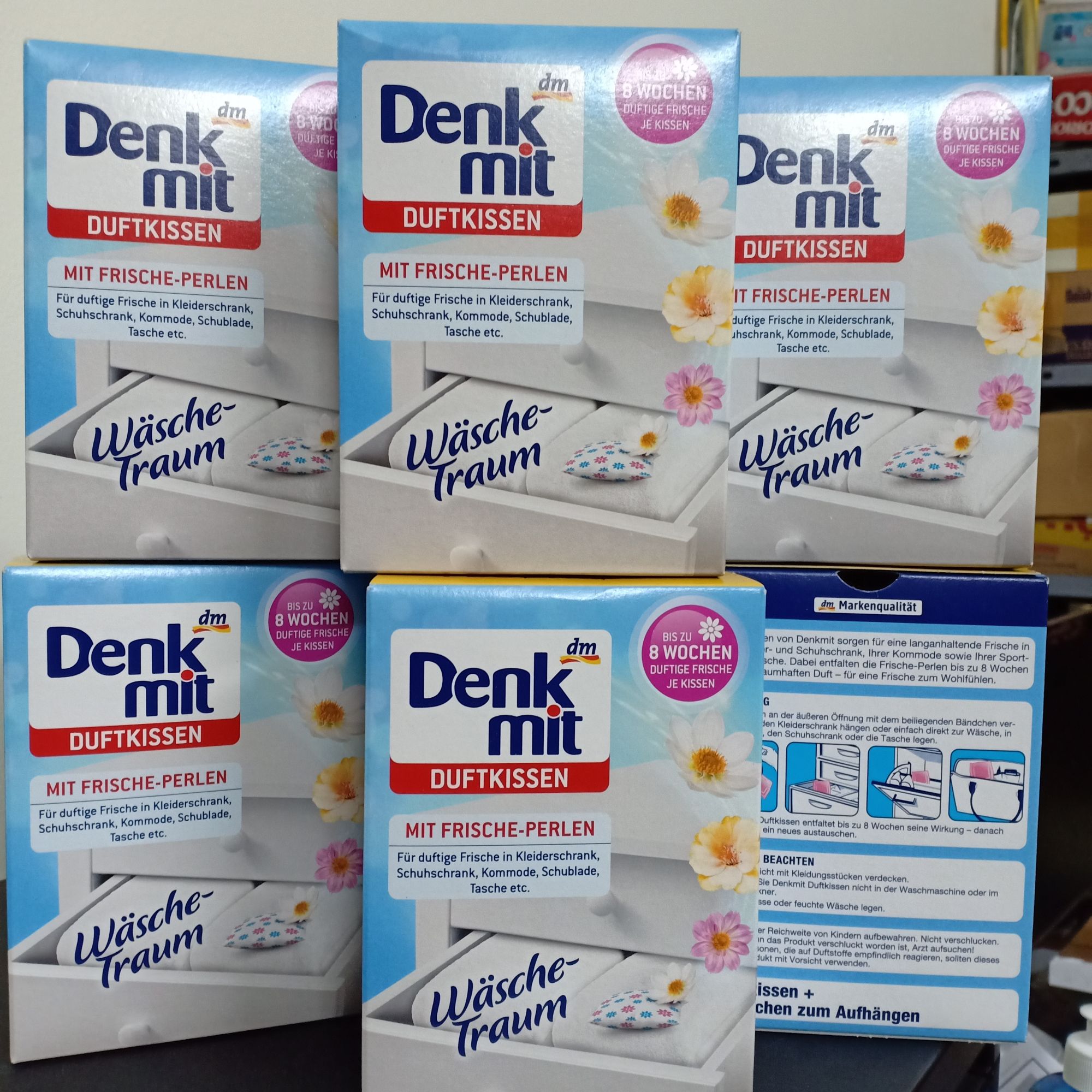 túi thơm tủ quâdn áo Denkmit Hộp 4 gói