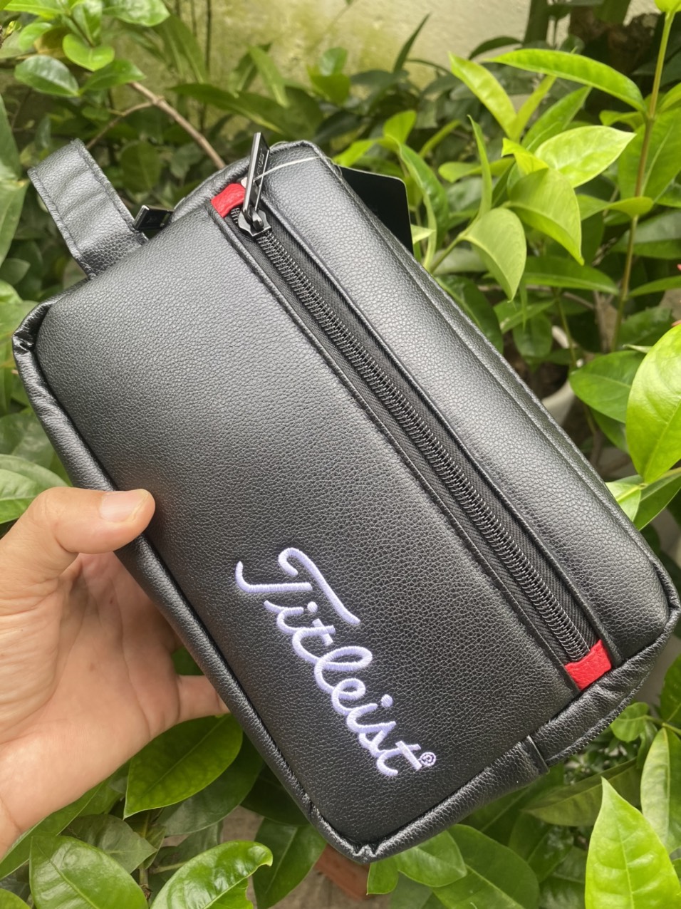 Túin Golf Cầm Tay Titleist Chất Liệu Da PU Thiết Kế Hai Ngăn Riêng Biệt, Có Khóa Zip Chắc Chắn