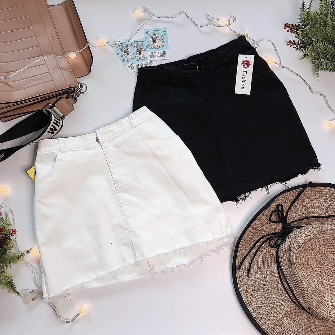 Chân váy kaki trơn ngắn sành điệu rách lai