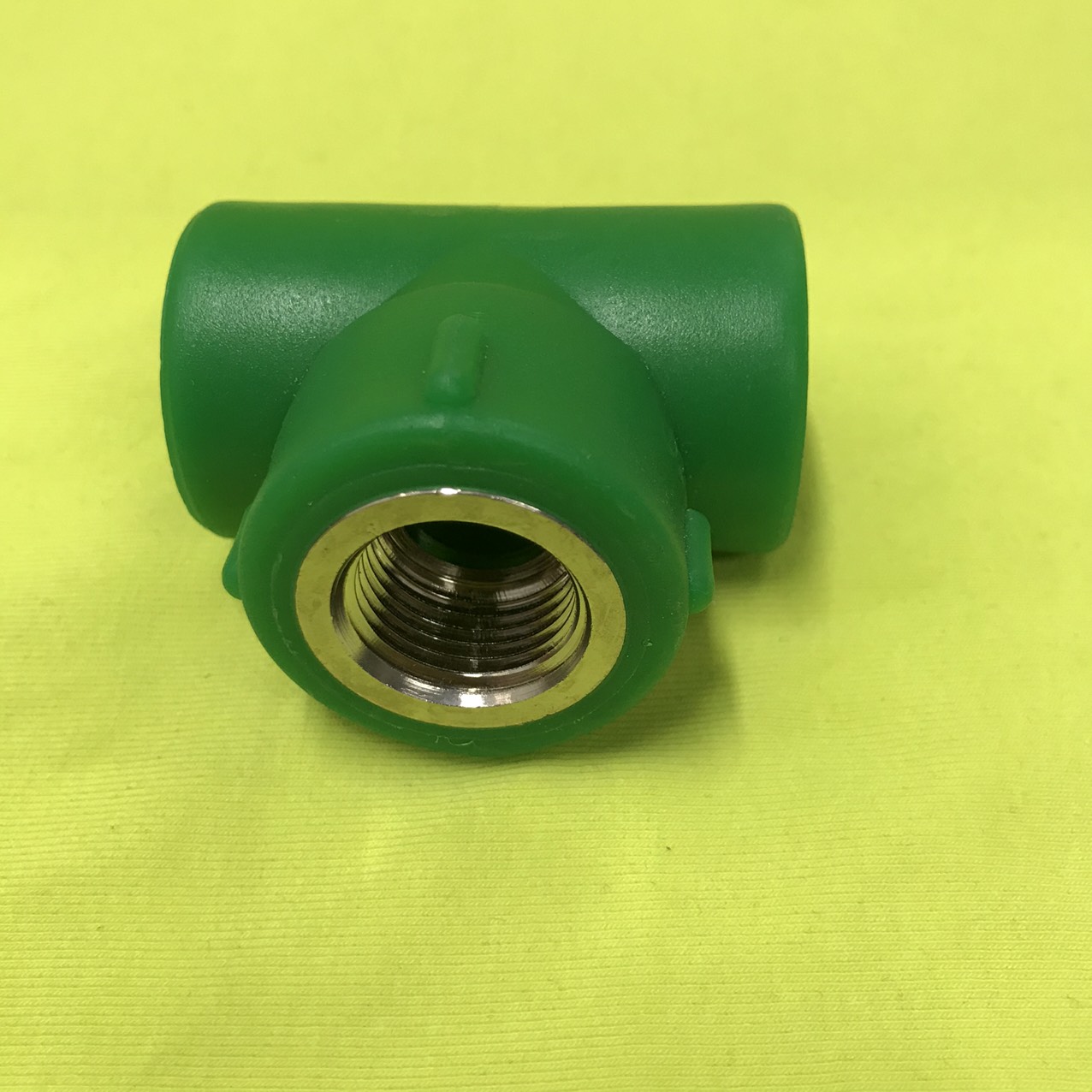 Tê ren trong 20x1/2 - Xanh - phụ kiện ống nước nóng PPr