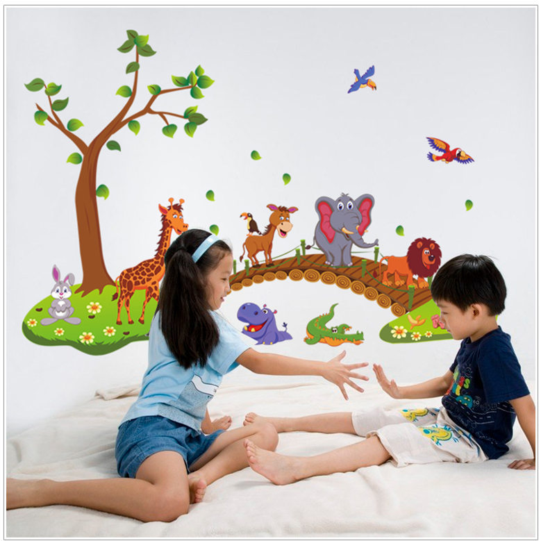 Decal dán tường thú qua cầu AY 9245