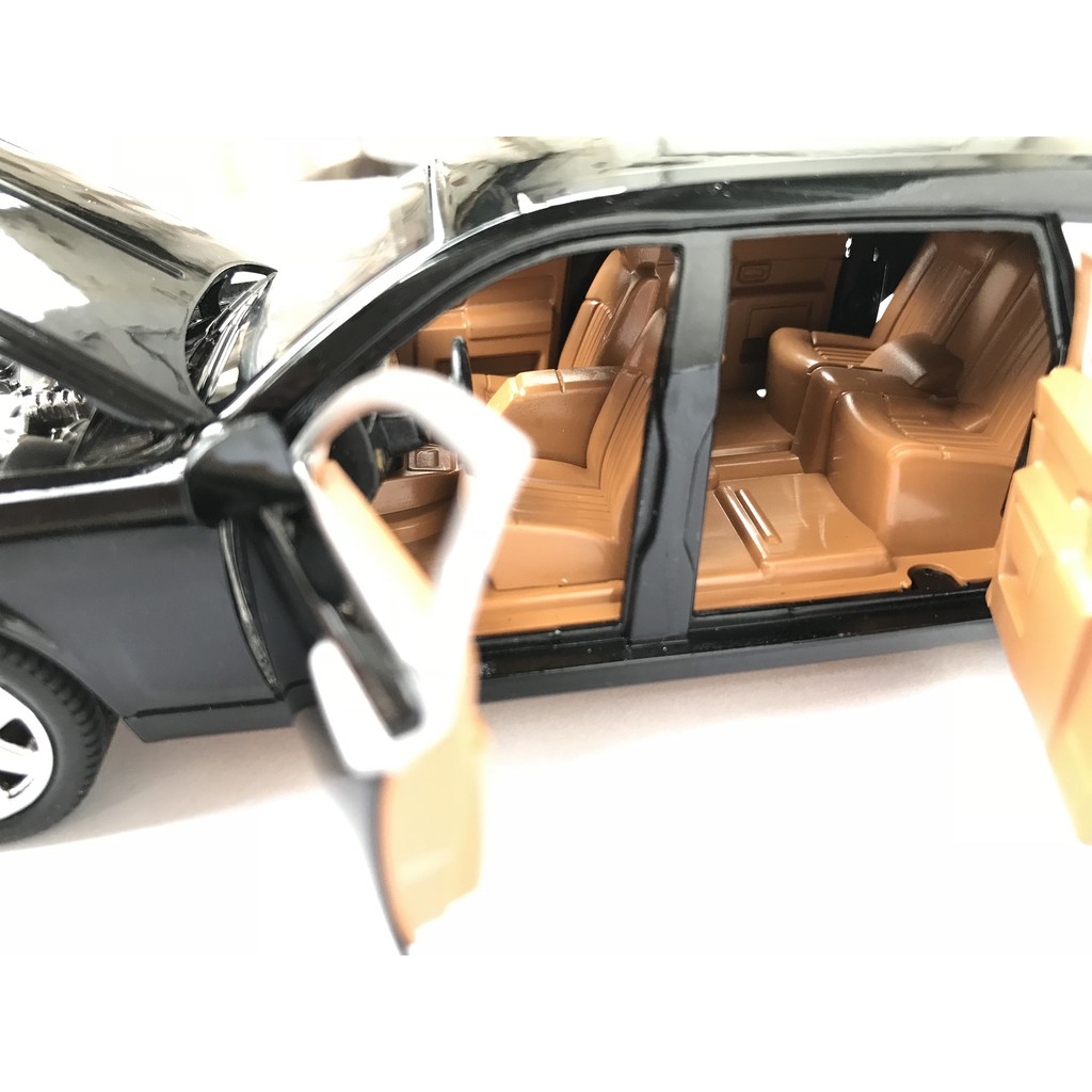 Xe mô hình tĩnh Rolls Royce Phantom tỉ lệ 1:24 màu Đen
