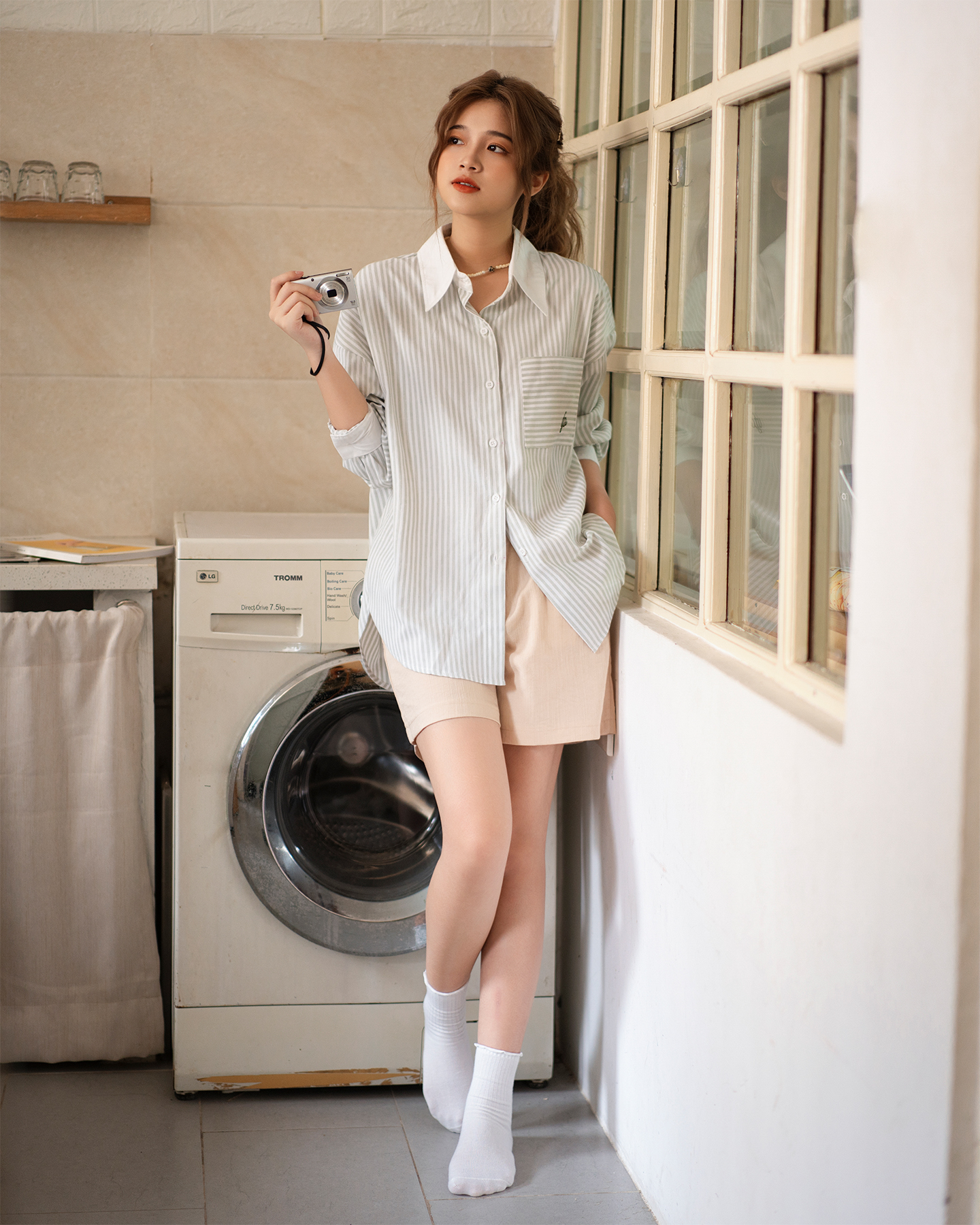 [Nhập LAZLOOK99 GIẢM 100K/500K] Áo sơ mi freesize đũi kẻ 100% cotton - Striped Shirt - by ufo.thebasic
