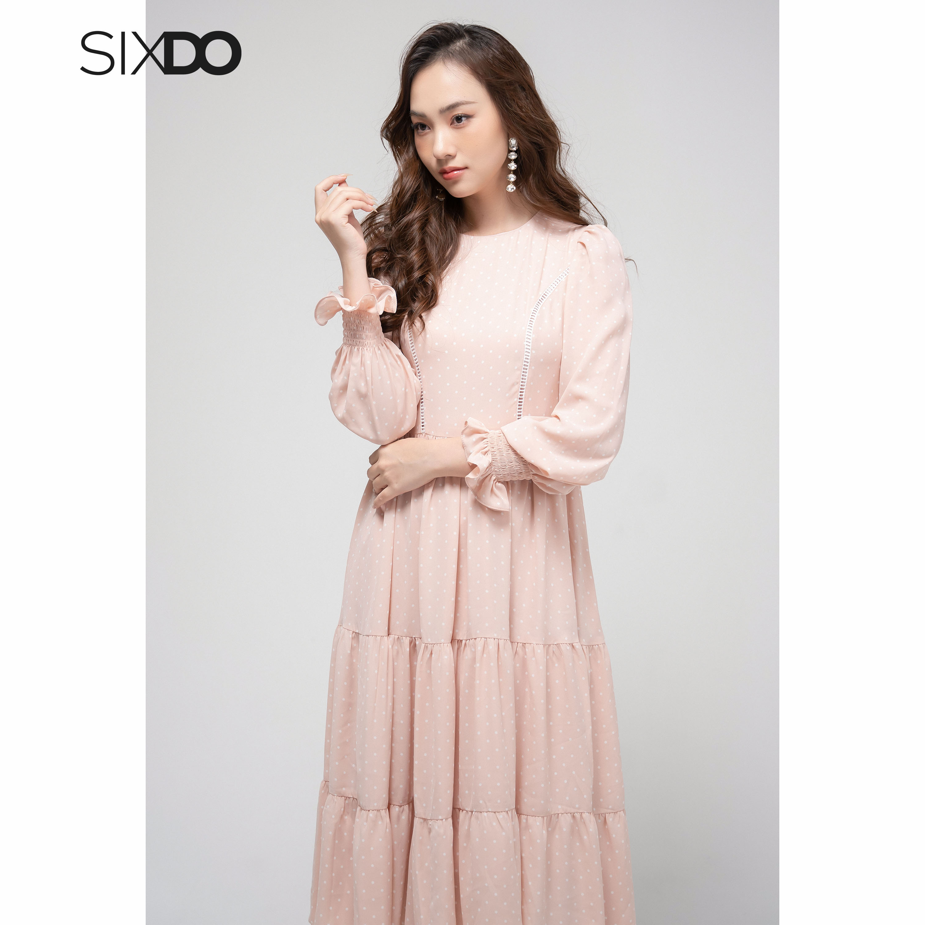 Đầm chiffon dài tay chấm bi SIXDO (Light Pink Polka Dot  Midi Chiffon Dress)