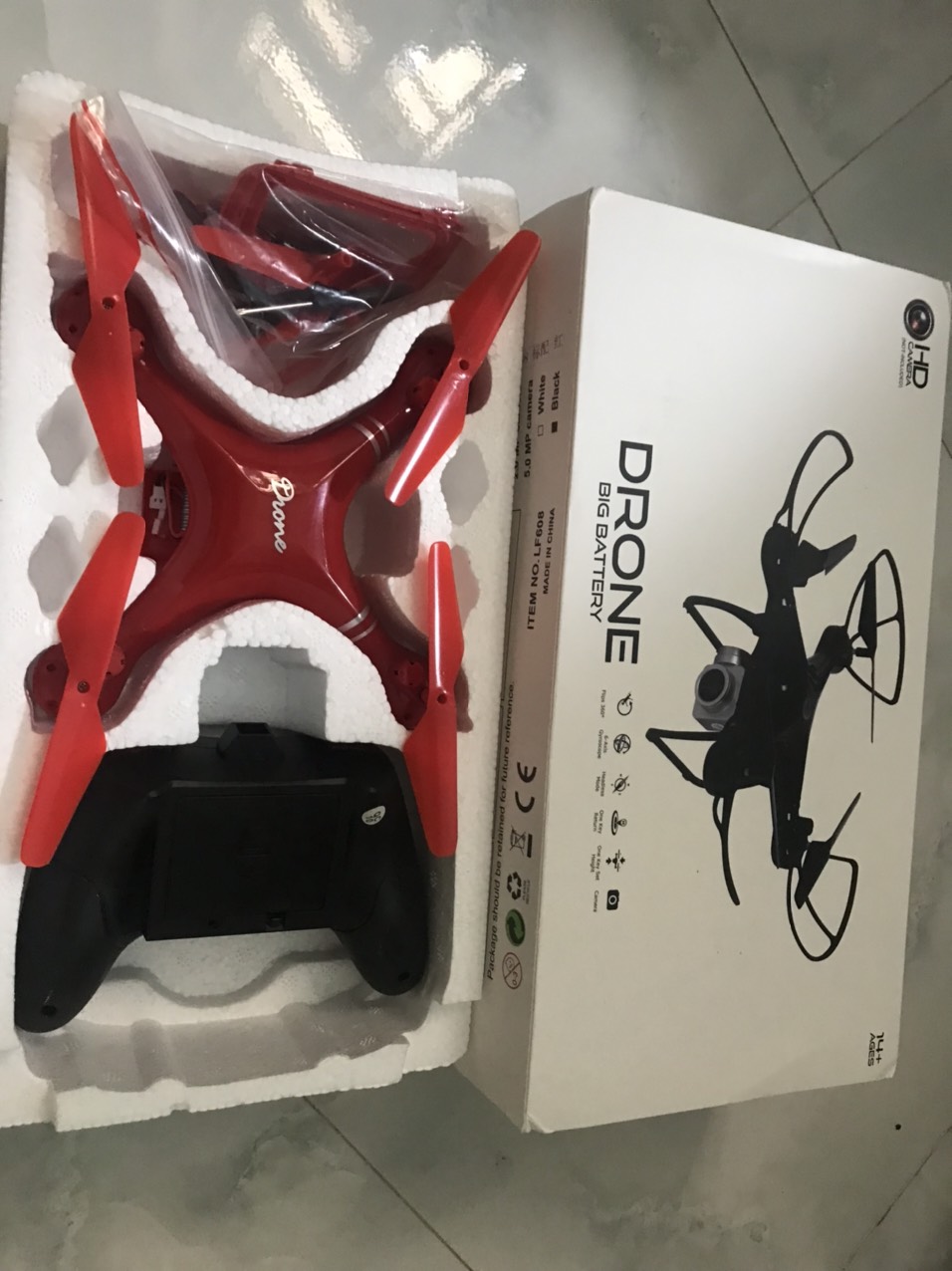 Máy bay điều khiển từ xa Drone