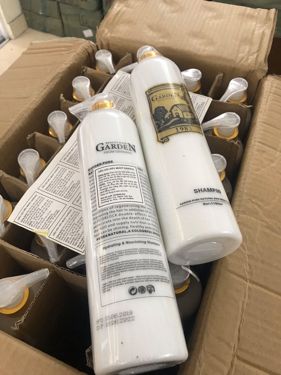 Bộ dầu gội và dầu xả Garden (1100ml/chai) Ruột Trắng Hoặc Xanh