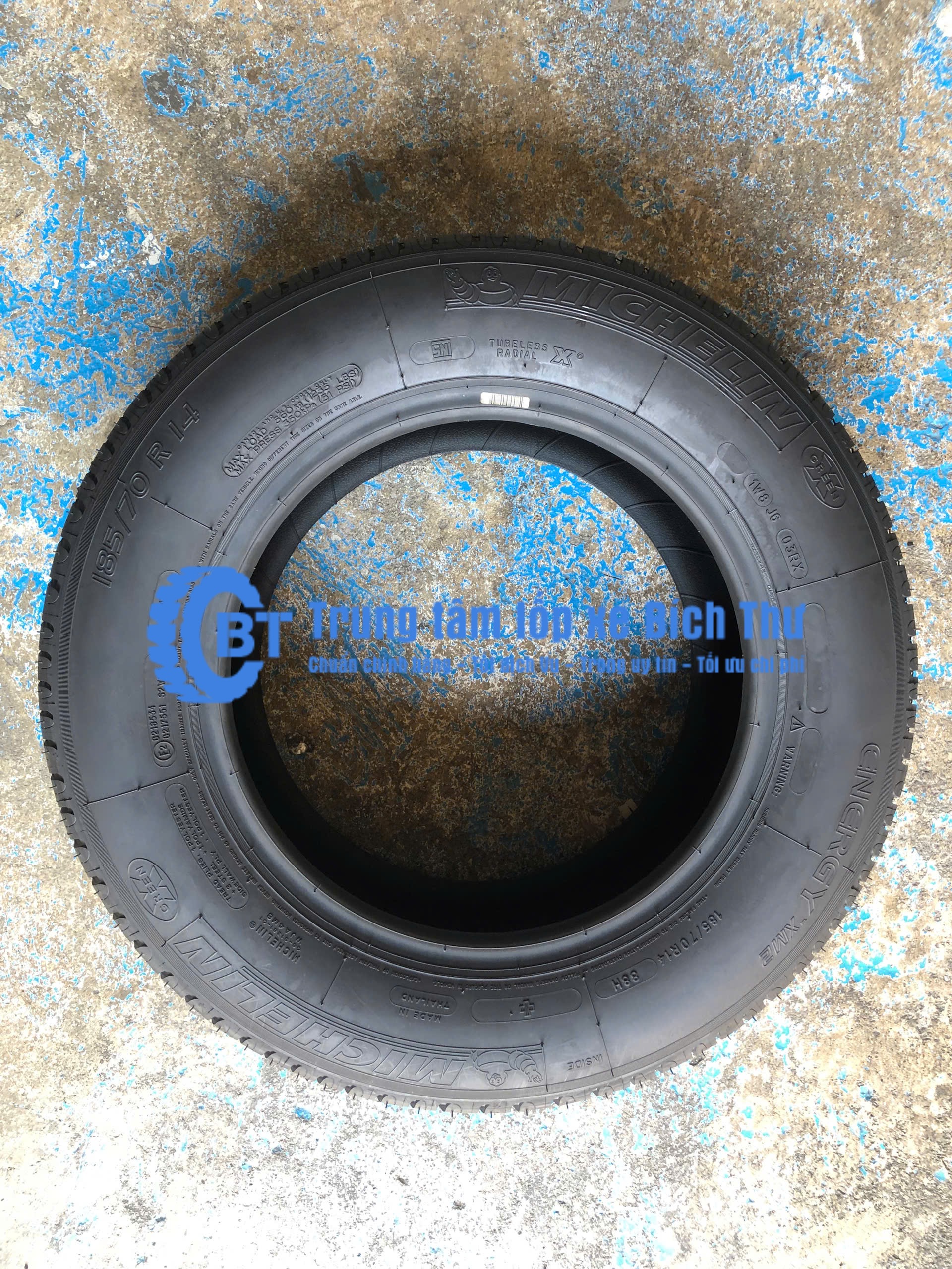Lốp Michelin 185/70R14 XM2+