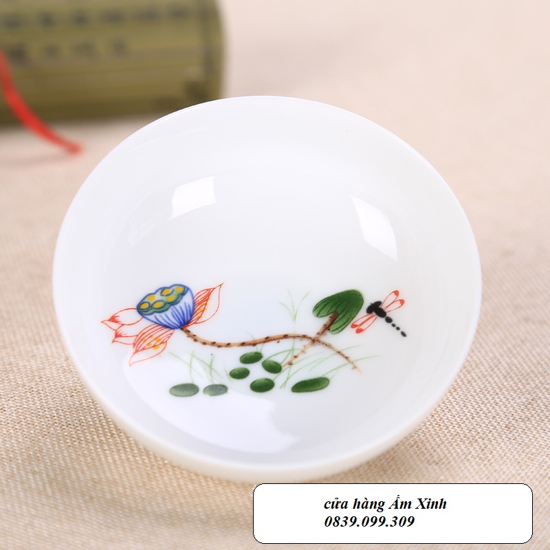 Chén Sứ Cảnh Đức Vẽ Tay Trong Lòng Chén, Sứ trắng thanh khiết thấu quang