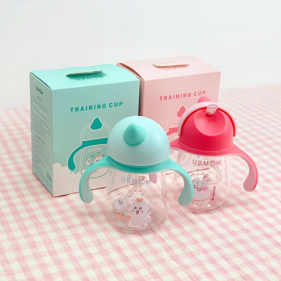 Ubmom Bình tập uống cho bé 260ml