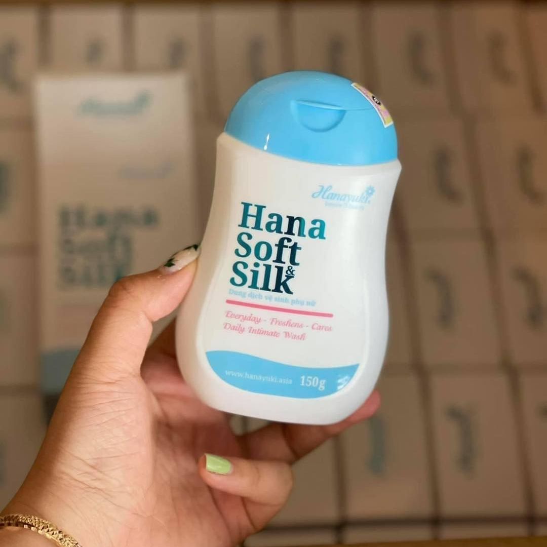 Dung Dịch Vệ Sinh Hana Soft Silk Hanayuki 150g