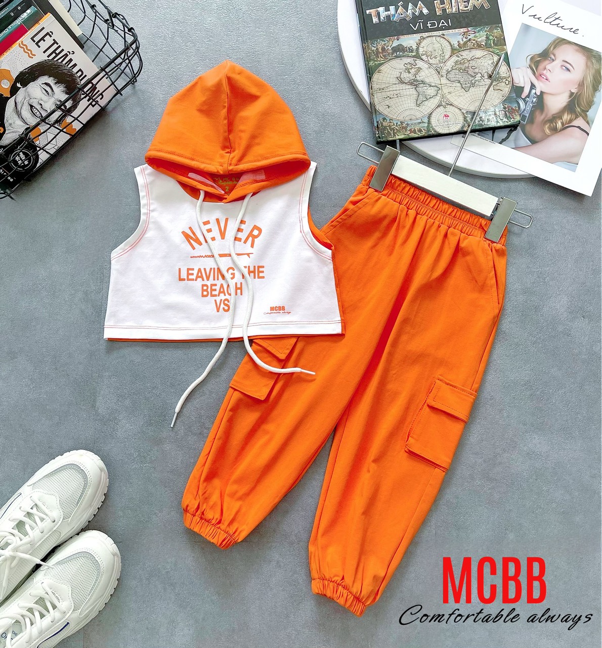 Mcbb 9-24 kg 100% vải cotton đồ bộ bé gái áo croptop cho bé gái quần dài bé gái áo ba lỗ bé gái áo hoodie bé gái áo sát nách bé gái quần jogger bé gái áo cộc tay bé gái áo 3 lỗ cho bé gái đồ tập nhảy bé gái bộ quần bé gái thu đông set bộ quần áo trẻ em nữ