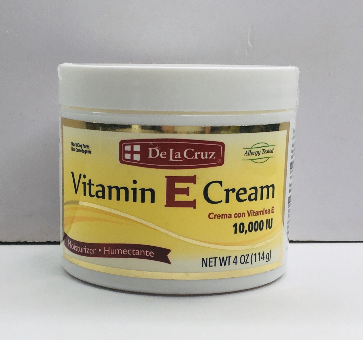 Kem d ng m De La Cruz Vitamin E cream 10000 UI gi u d ng ch t